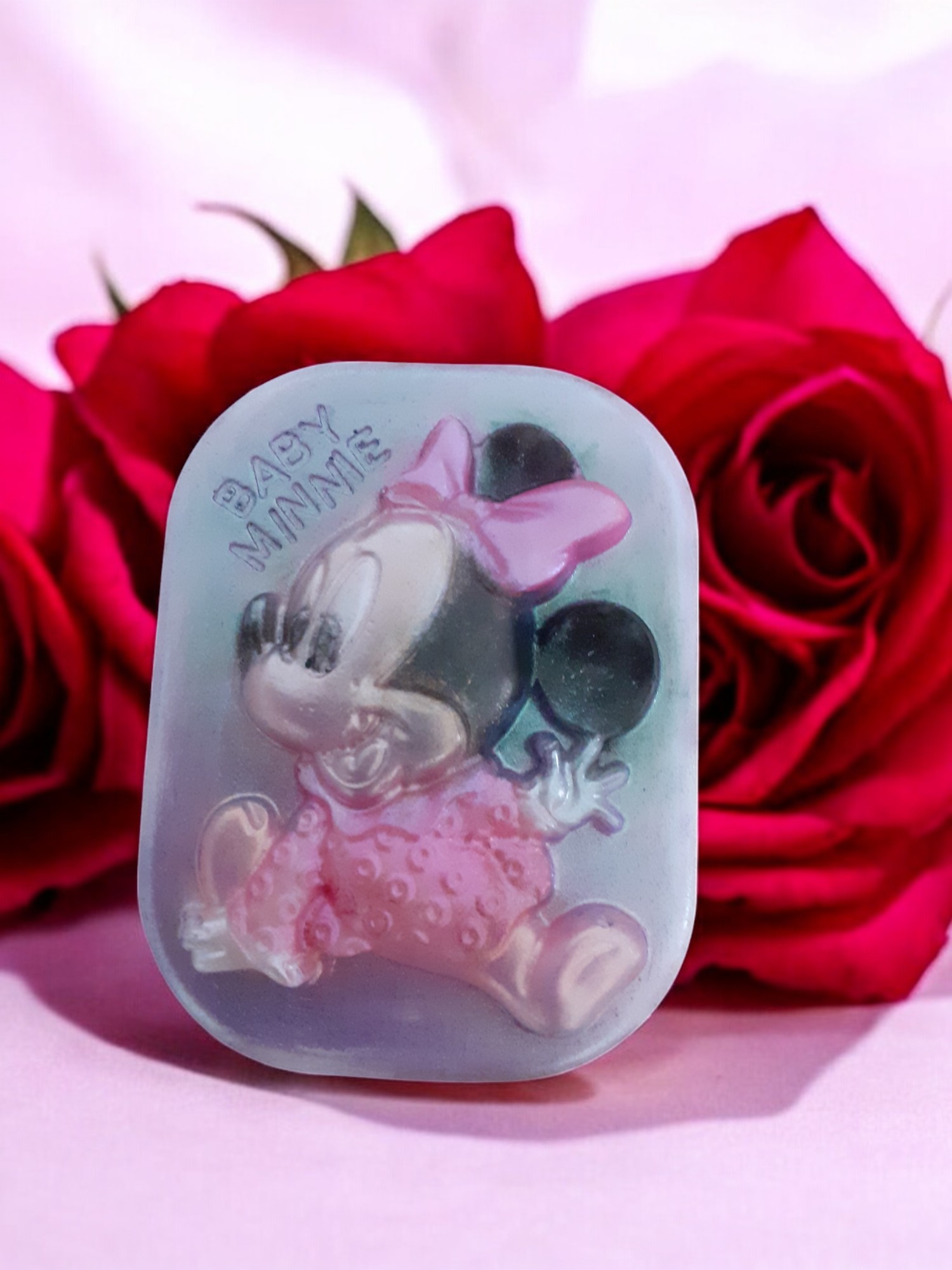 Minnie op Tablet met Mica (image for) Minnie op Tablet met Mica