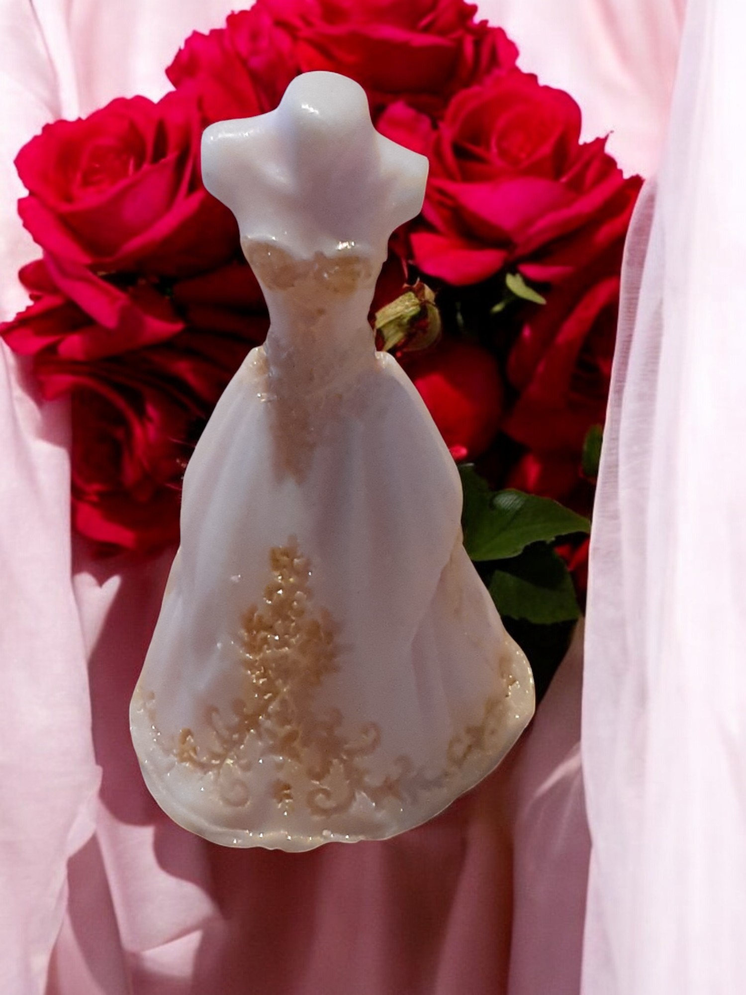 (image for) Trouwjurk Zeepje met Mica Klein