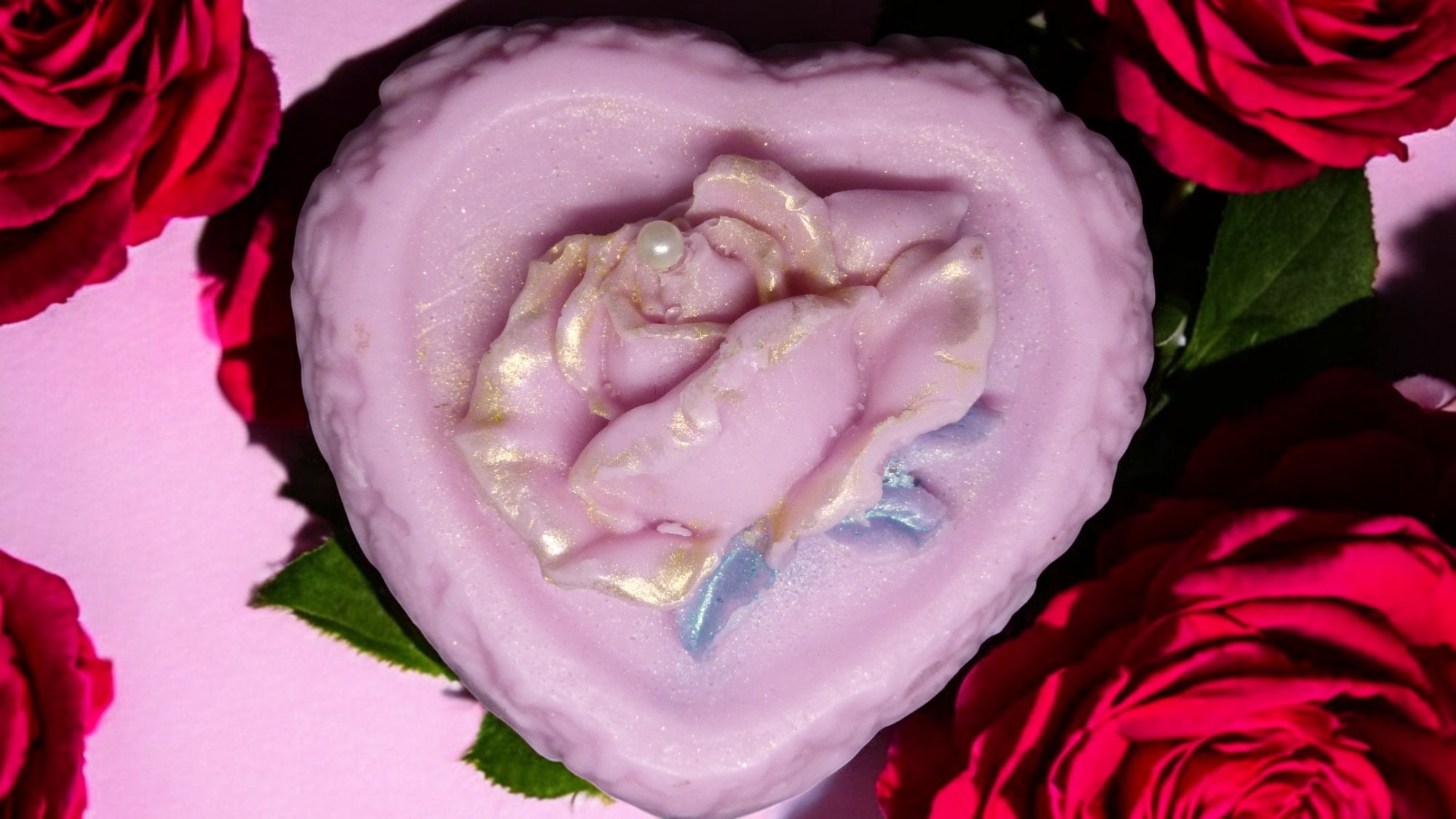 Roos op een Hart Zeepje met Mica (image for) Roos op een Hart Zeepje met Mica