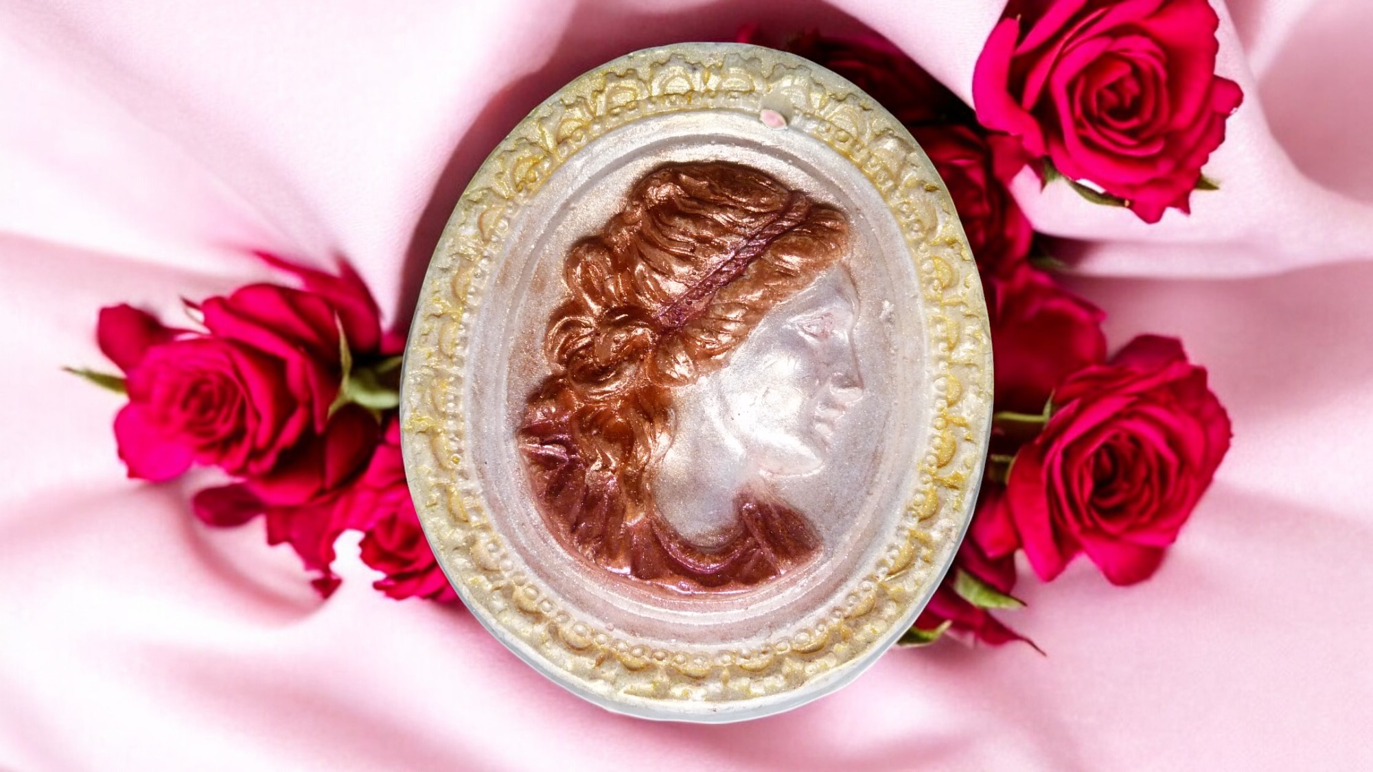 (image for) Camee Rond Zeepje met Mica Groot