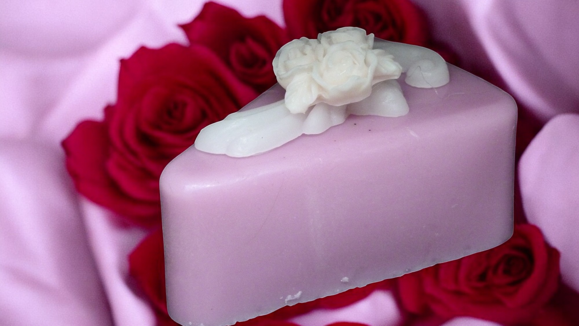 (image for) Taartpunt met Bloemen Zeepje