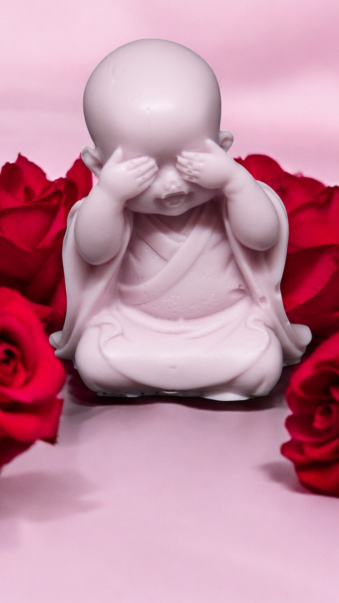 (image for) Boeddah met Handen voor Zijn Ogen Zeepje