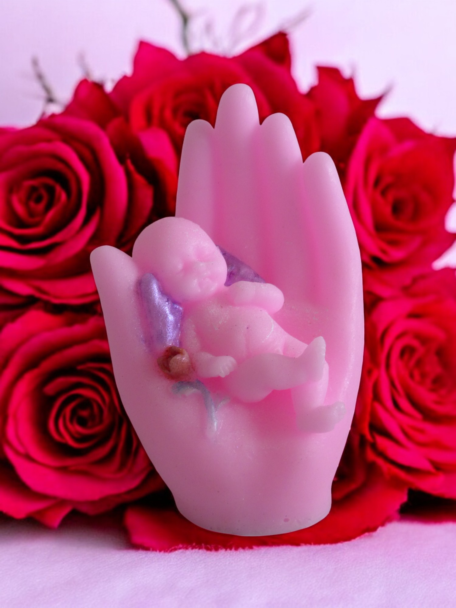 (image for) baby in hand groot meisje