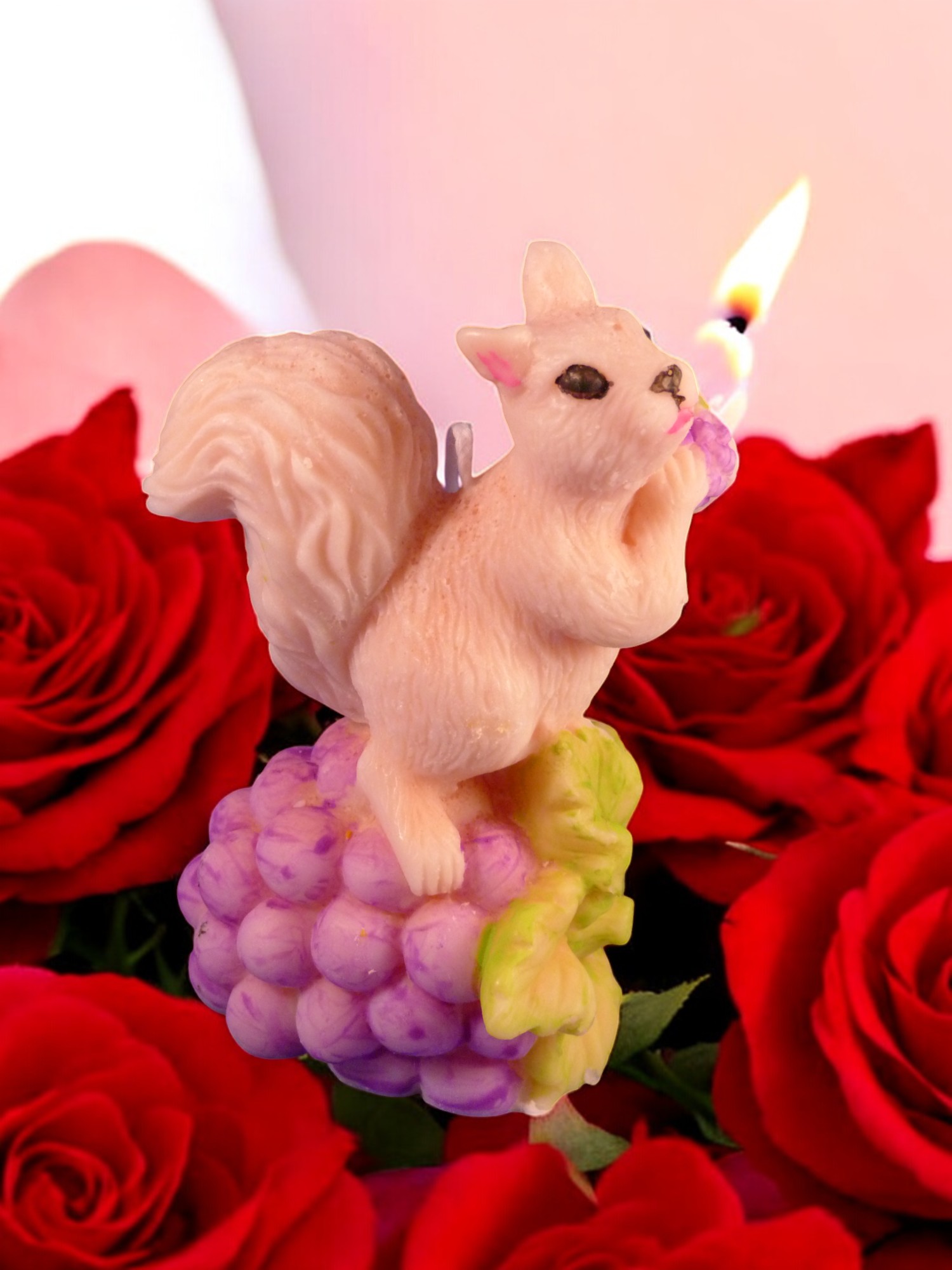 Eekhoorn op een Braam Kaars (image for) Eekhoorn op een Braam Kaars