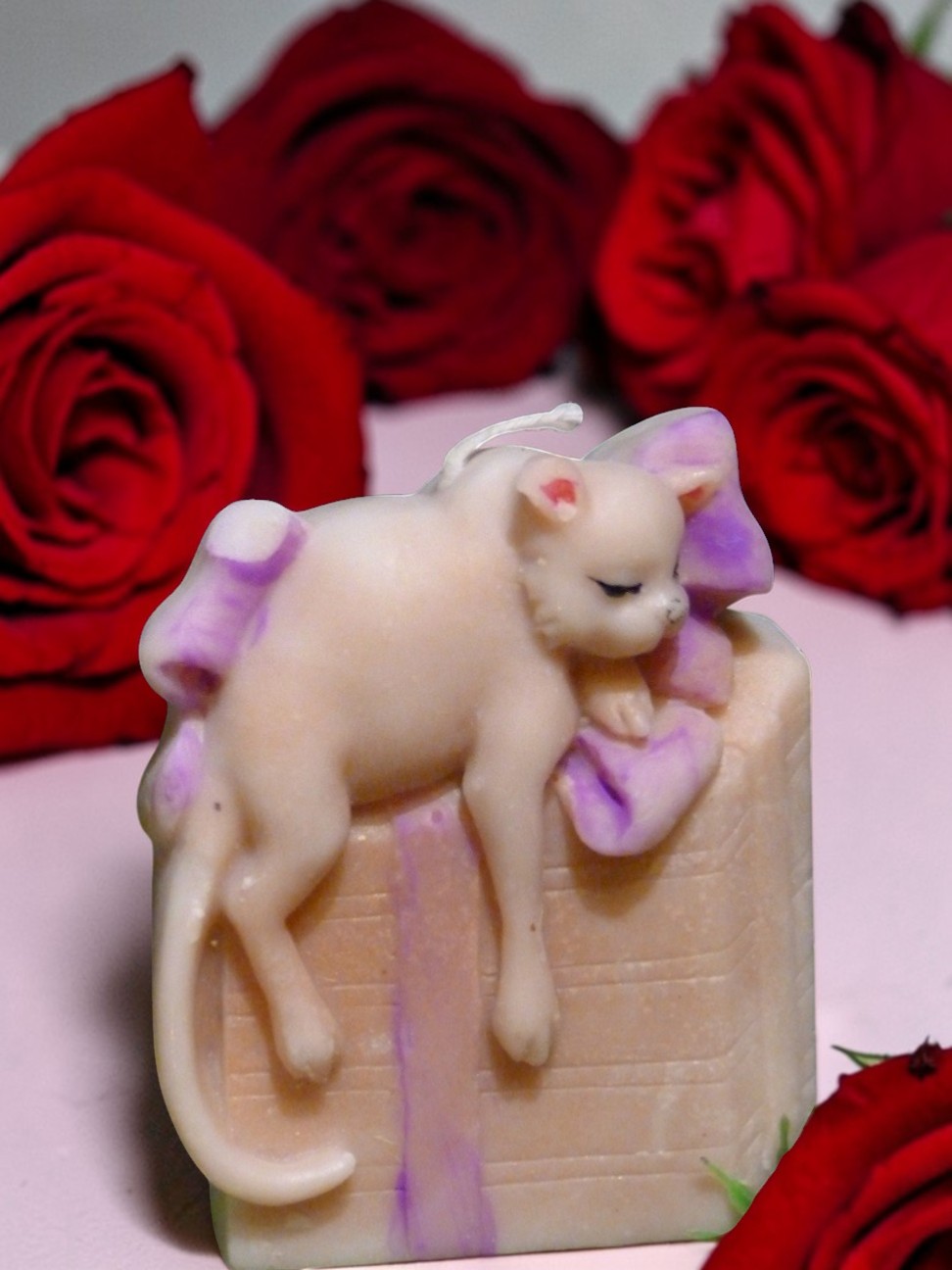 (image for) Kat op een Cadeau Kaars