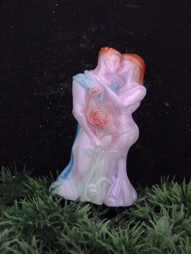 (image for) Kussende Man en Vrouw Zeepje met Mica